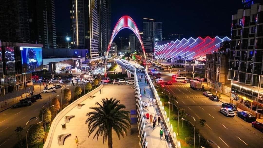 Roini Apartment Batum Dış mekan fotoğraf