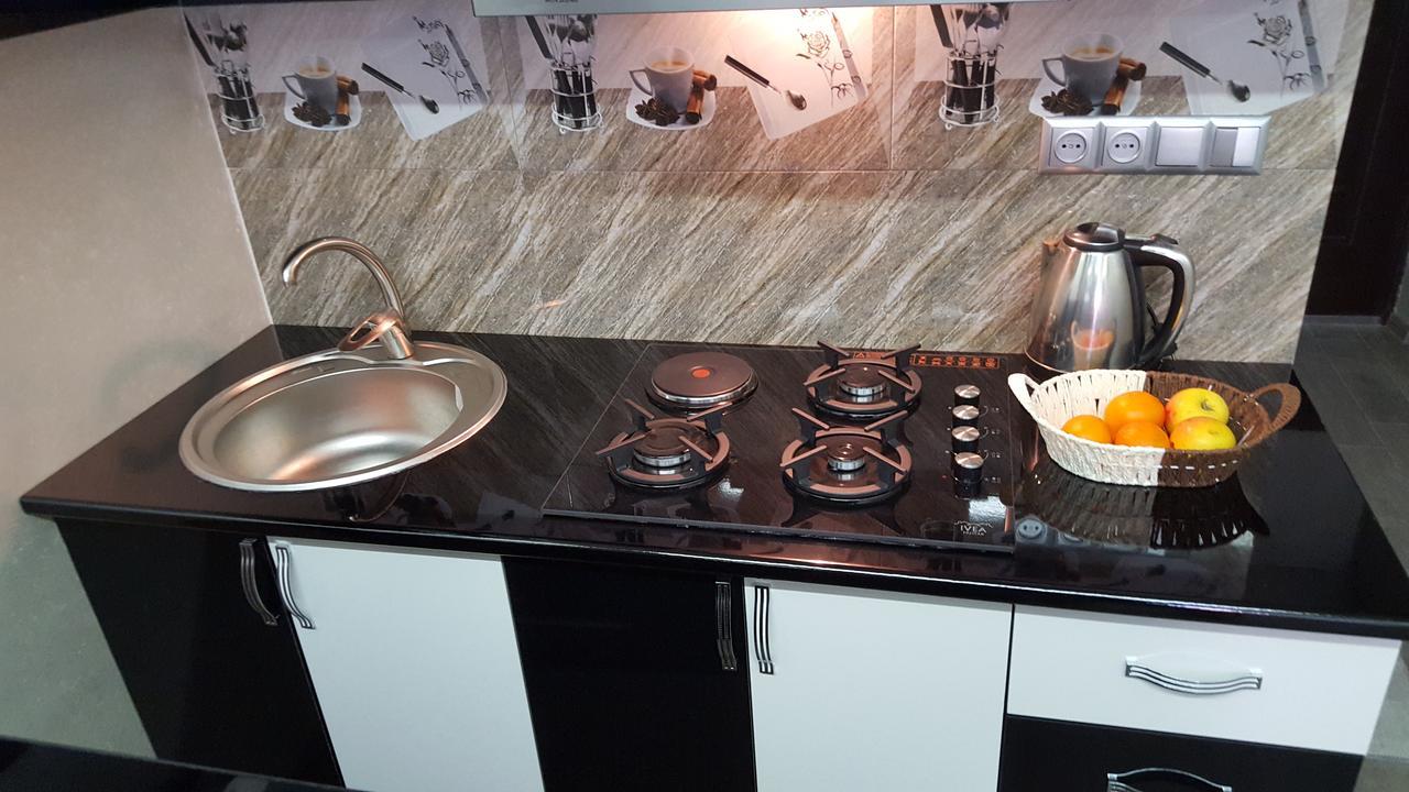 Roini Apartment Batum Dış mekan fotoğraf