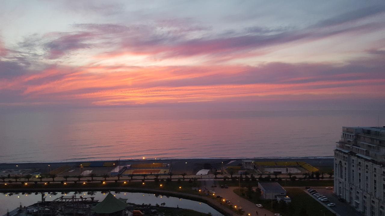 Roini Apartment Batum Dış mekan fotoğraf